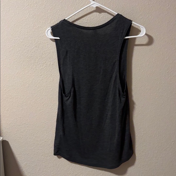 VUORI THE RISE THE SHINE TANK - Picture 4 of 4